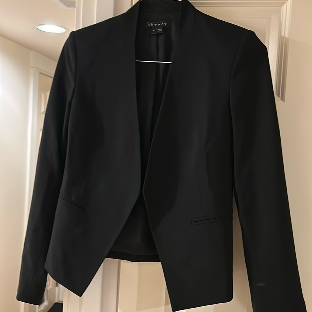 Black Theory blazer size 6